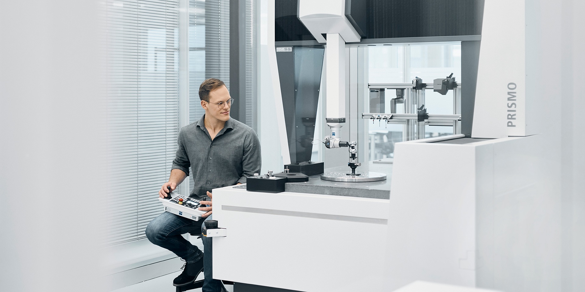 Nowa era rozpoczyna się z ZEISS PRISMO ultra