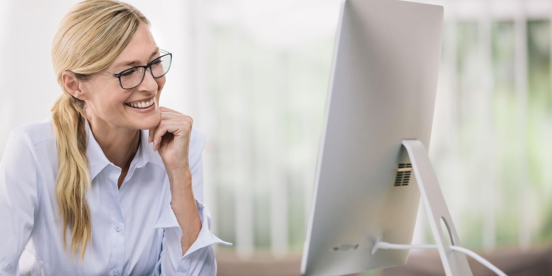 Soczewki do pracy przy komputerze: idealny wybór do pracy