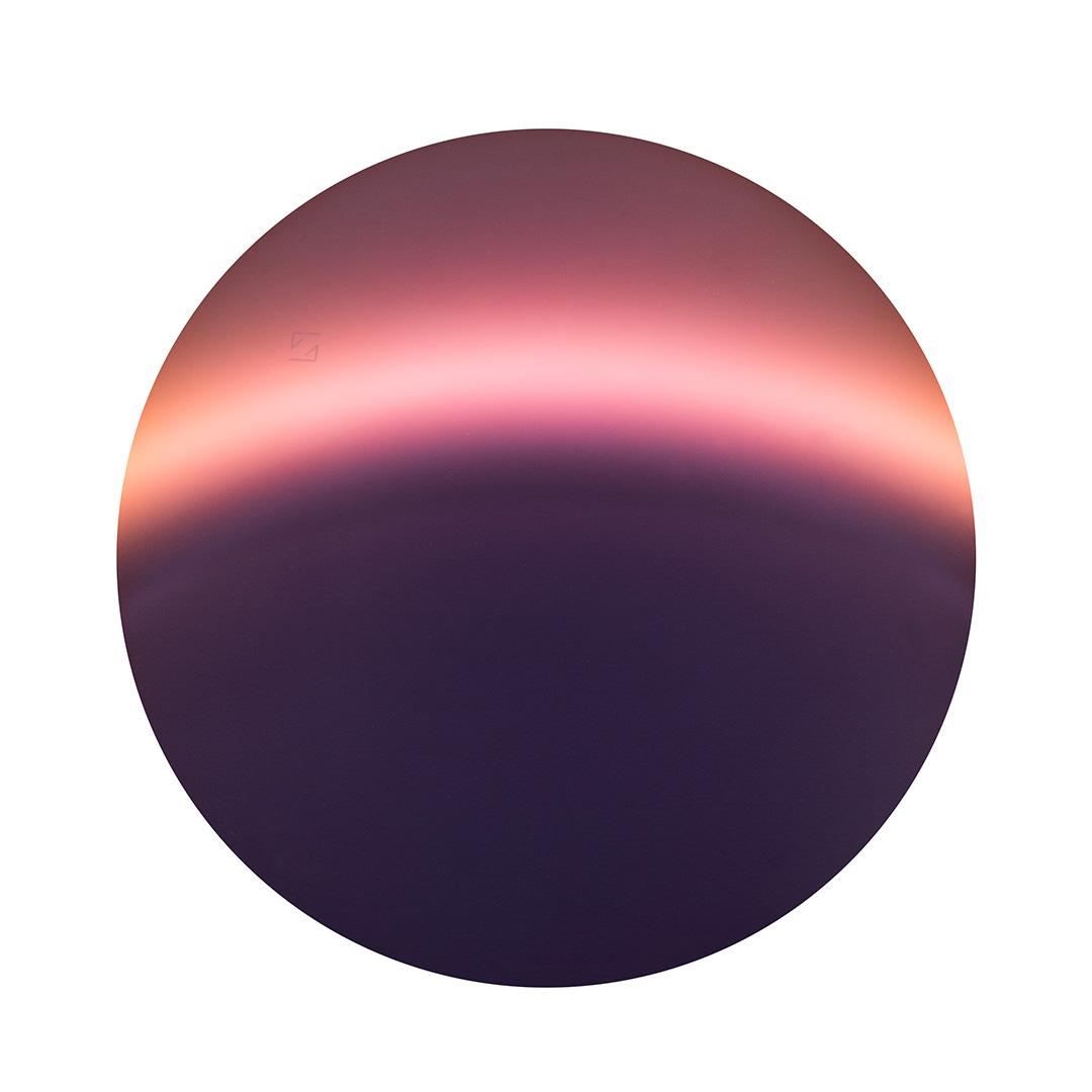 Przykładowy kolor barwienia Sweet Violet, który jest odpowiedni przy słabej intensywności światła. 