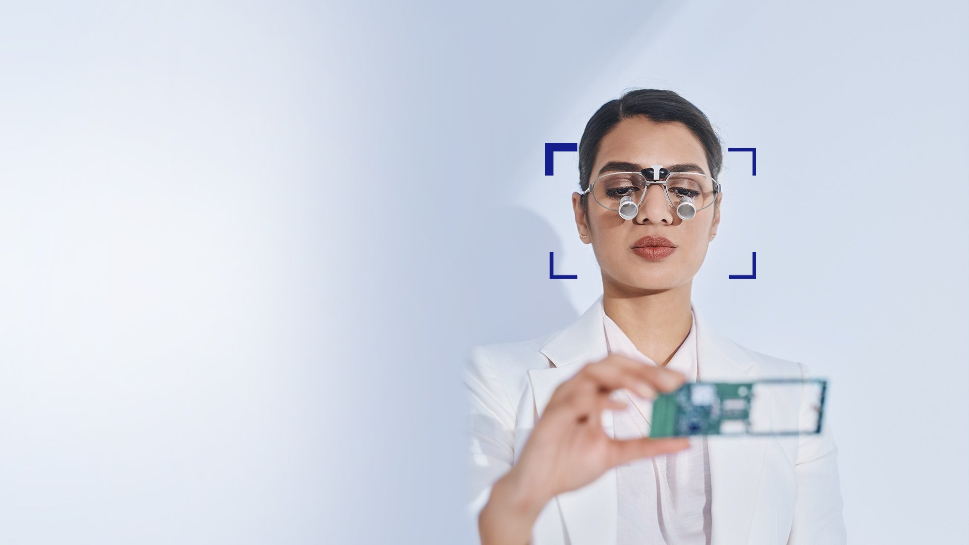 Przyrządy powiększające ZEISS dla użytkowników profesjonalnych